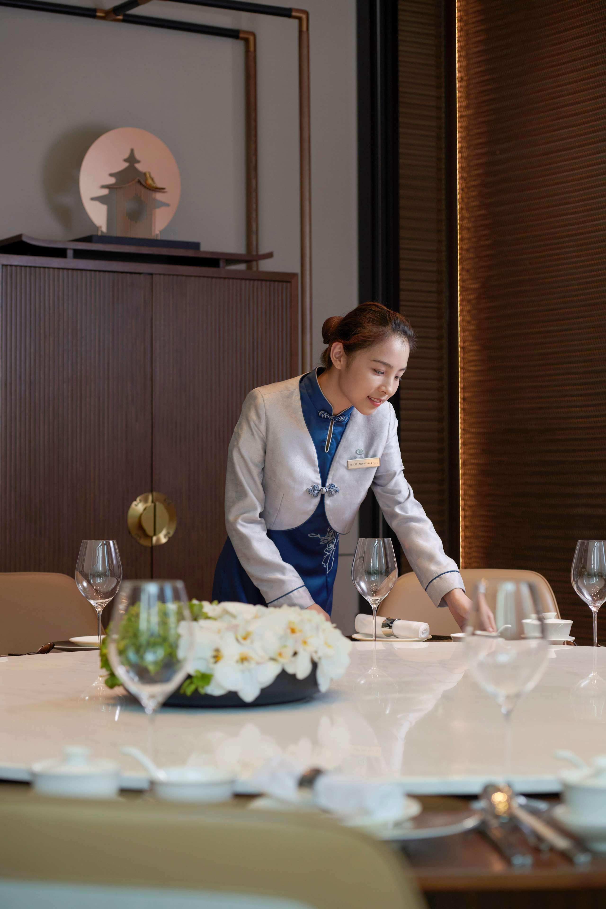 Hilton Changsha Riverside Exterior photo