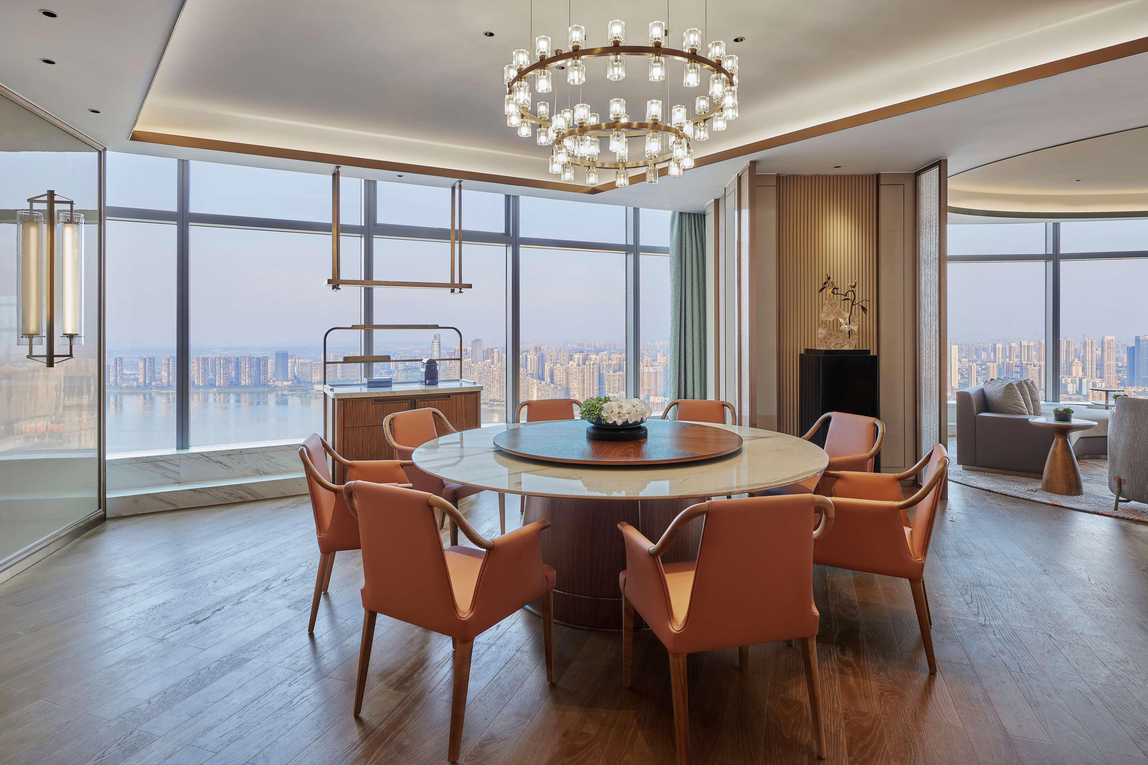 Hilton Changsha Riverside Exterior photo