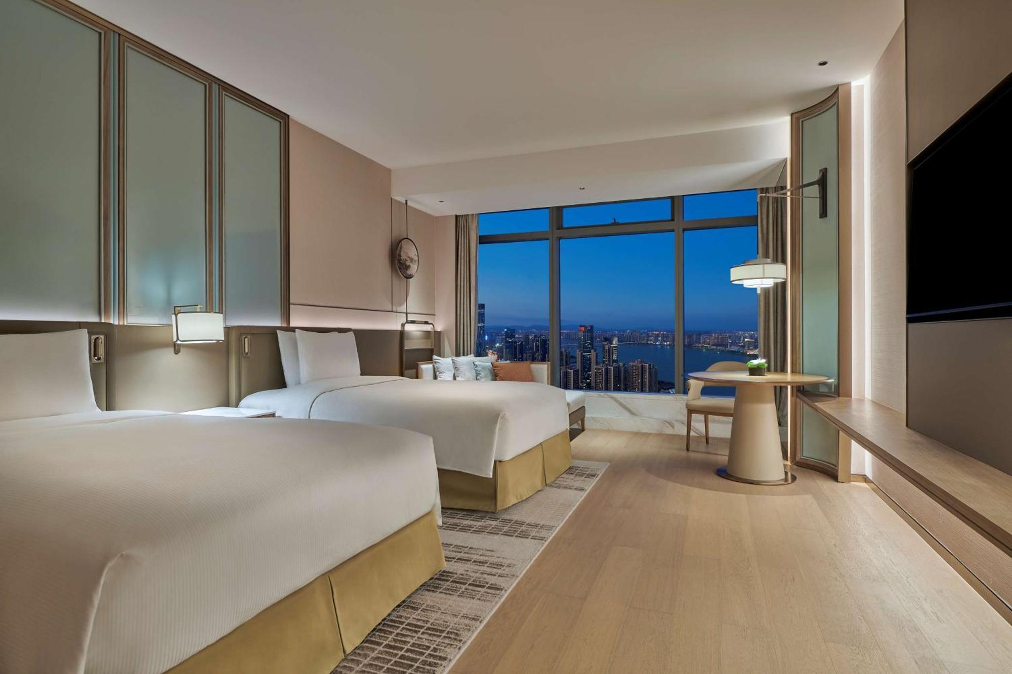 Hilton Changsha Riverside Exterior photo