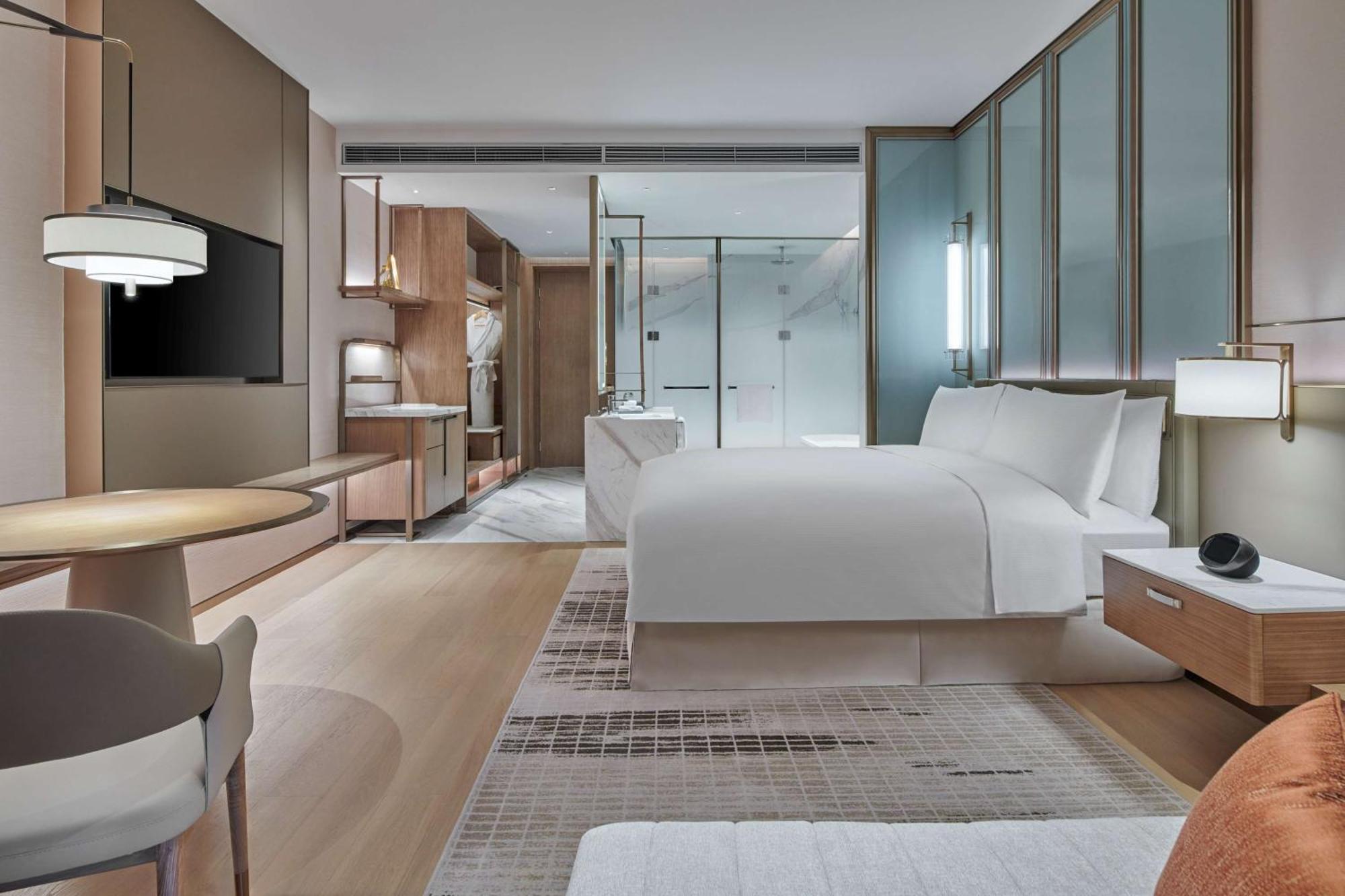 Hilton Changsha Riverside Exterior photo