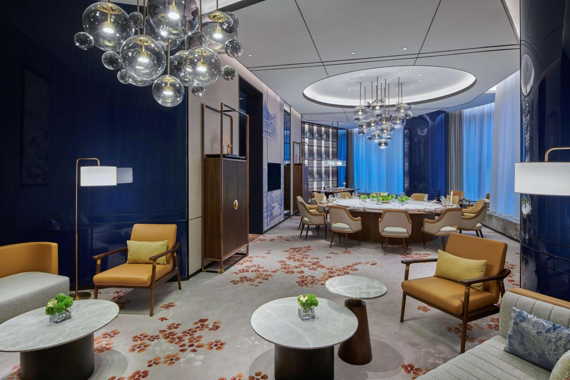 Hilton Changsha Riverside Exterior photo