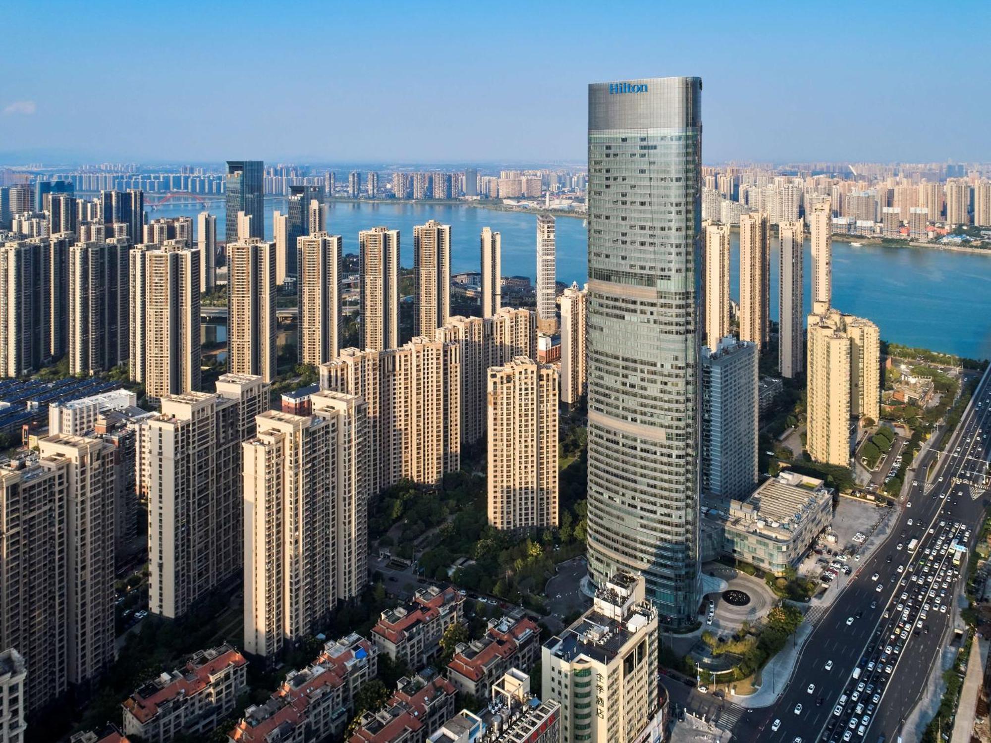 Hilton Changsha Riverside Exterior photo